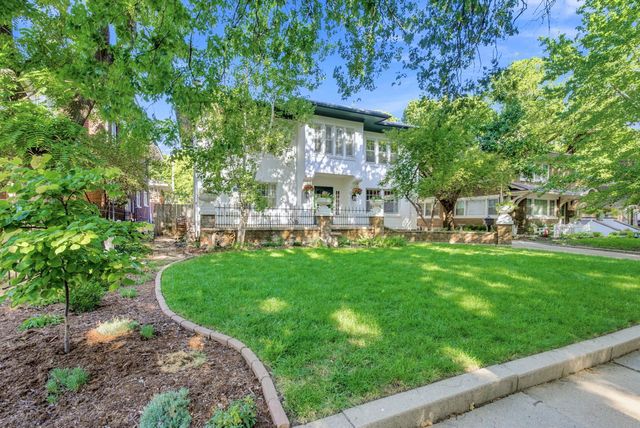 105 N BROADVIEW STREET, Wichita, KS 67208