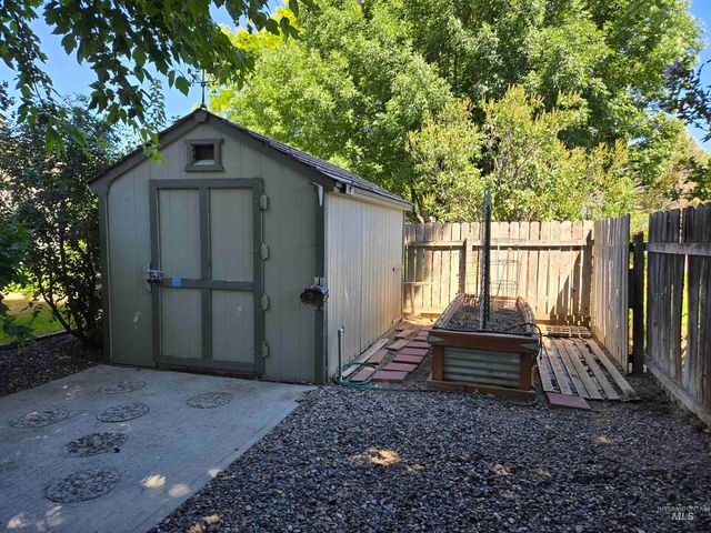 1340 SW 12th Ave., Ontario, OR 97914