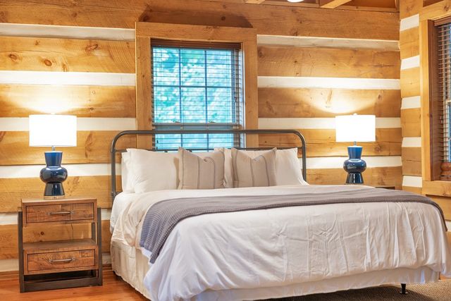 8265 Guthrie Rd, Cross Plains, TN 37049