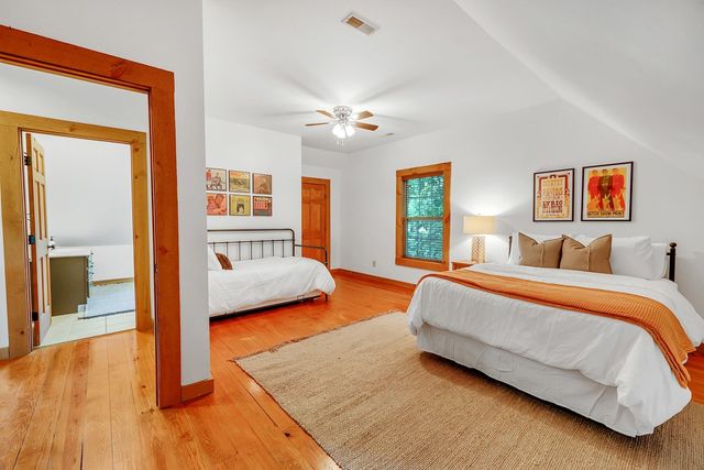 8265 Guthrie Rd, Cross Plains, TN 37049