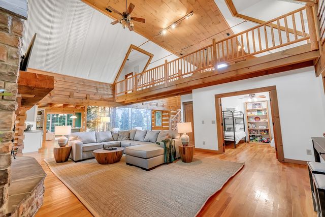 8265 Guthrie Rd, Cross Plains, TN 37049