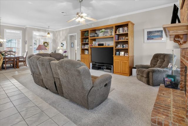 500 Moss Hill Road, Hewitt, TX 76643