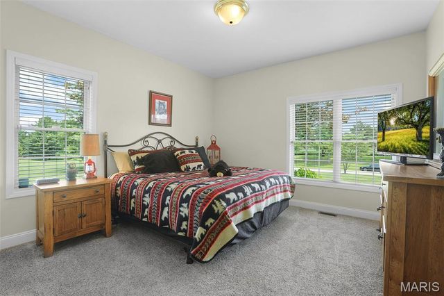4117 Staunton Road, Edwardsville, IL 62025