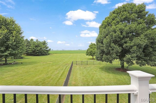 4117 Staunton Road, Edwardsville, IL 62025