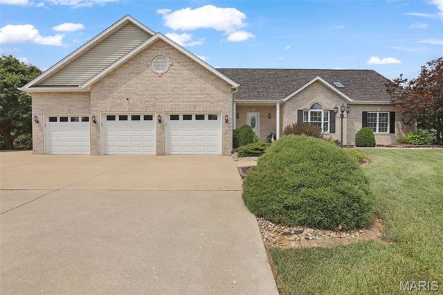 4117 Staunton Road, Edwardsville, IL 62025