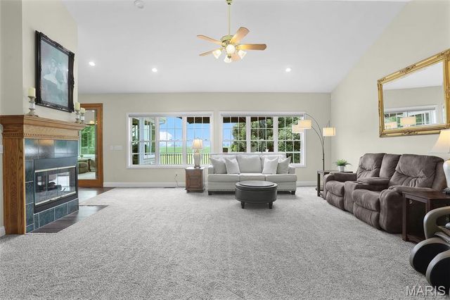 4117 Staunton Road, Edwardsville, IL 62025