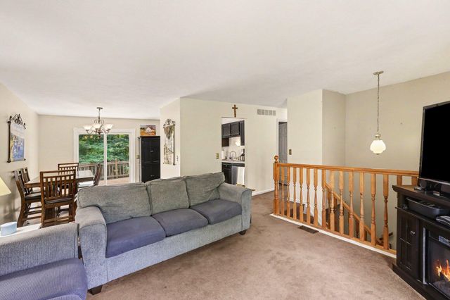 13 Ashwood Lane, Alexandria, KY 41001