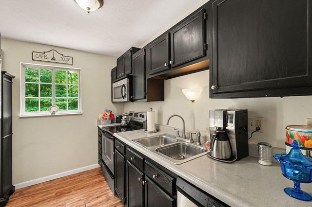 13 Ashwood Lane, Alexandria, KY 41001