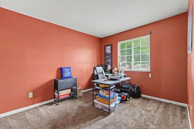 13 Ashwood Lane, Alexandria, KY 41001