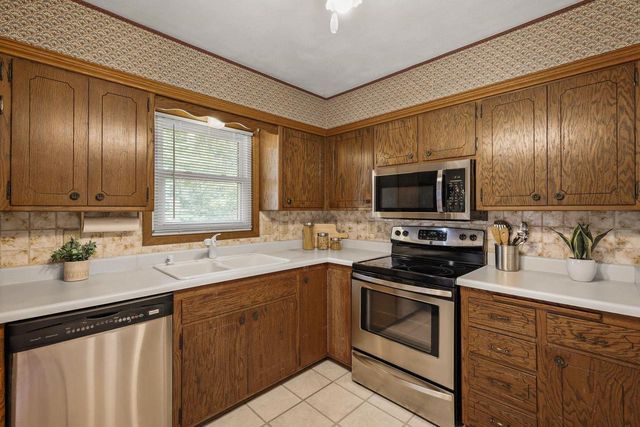 9 Esther Court, Madison, WI 53714
