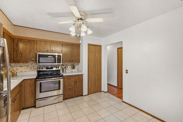 9 Esther Court, Madison, WI 53714