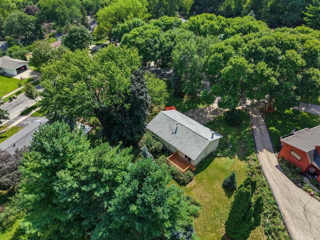9 Esther Court, Madison, WI 53714