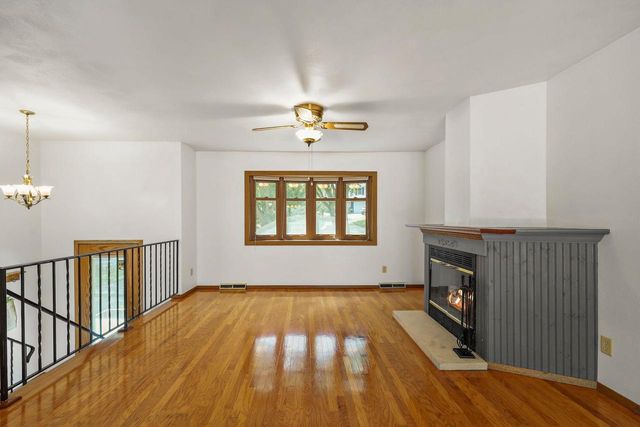 9 Esther Court, Madison, WI 53714