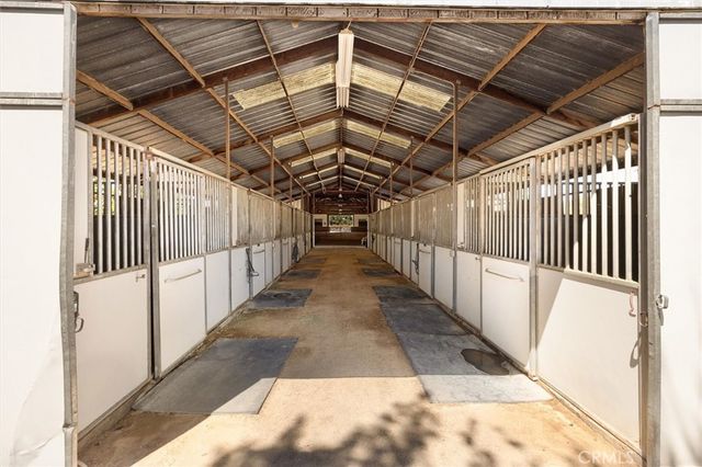 5625 Linne Road, Paso Robles, CA 93446