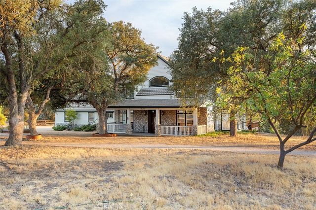 5625 Linne Road, Paso Robles, CA 93446