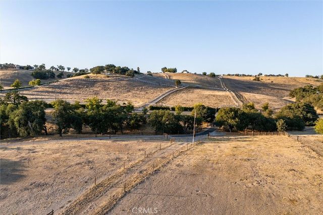 5625 Linne Road, Paso Robles, CA 93446