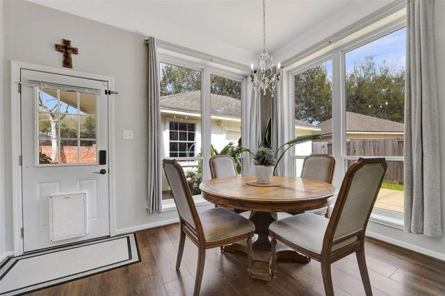 2211 Summer Reef Drive, League City, TX 77573