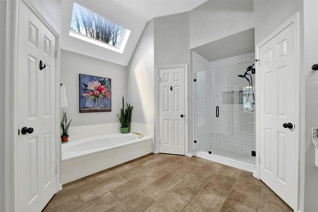 2211 Summer Reef Drive, League City, TX 77573