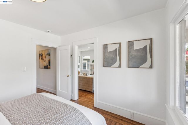 4220 Suter St, Oakland, CA 94619