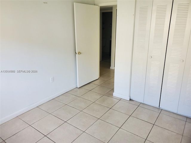 7423 SW 152nd Ave 10-106, Miami, FL 33193