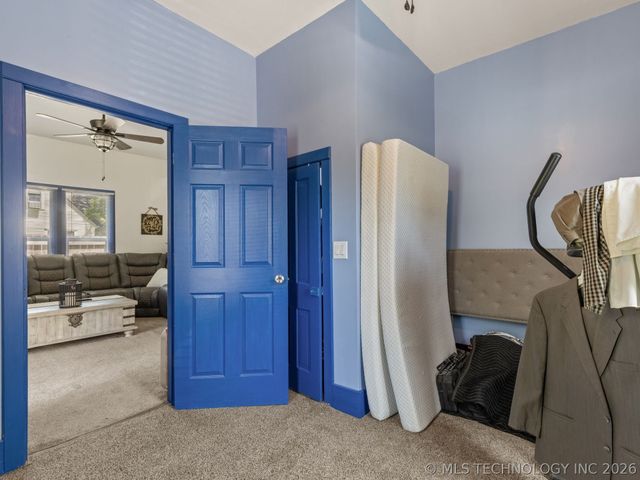 514 S Seneca Avenue, Bartlesville, OK 74003
