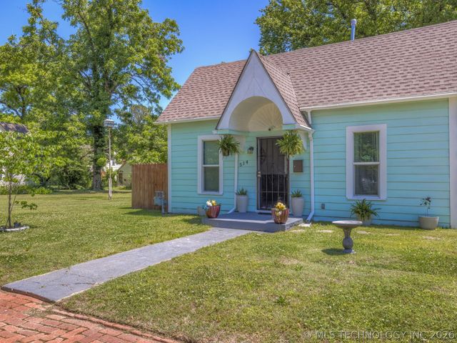 514 S Seneca Avenue, Bartlesville, OK 74003