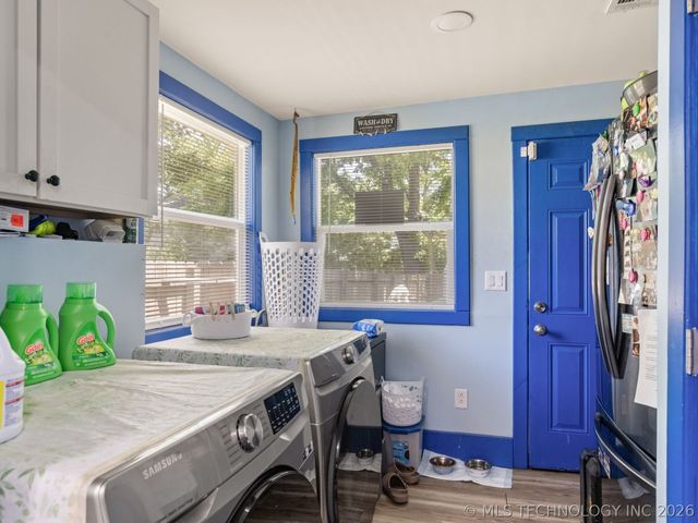 514 S Seneca Avenue, Bartlesville, OK 74003