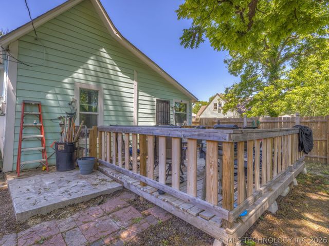 514 S Seneca Avenue, Bartlesville, OK 74003
