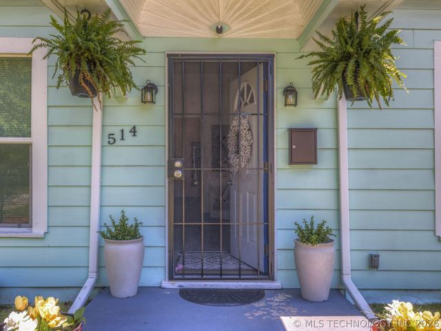 514 S Seneca Avenue, Bartlesville, OK 74003