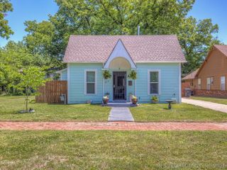 514 S Seneca Avenue, Bartlesville, OK 74003