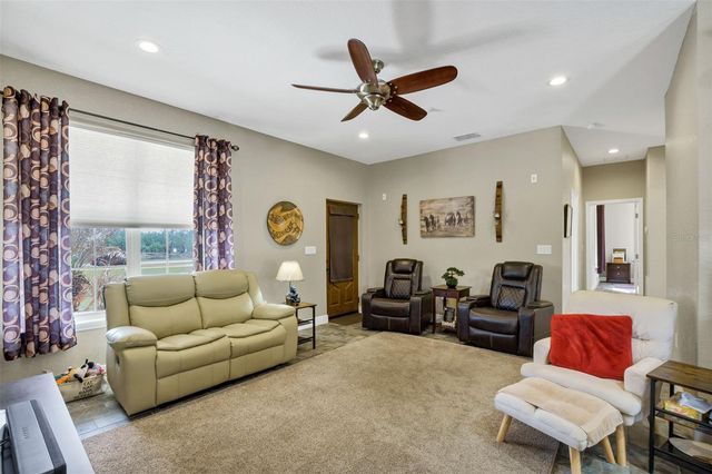 12647 SWEET HILL ROAD, Polk City, FL 33868