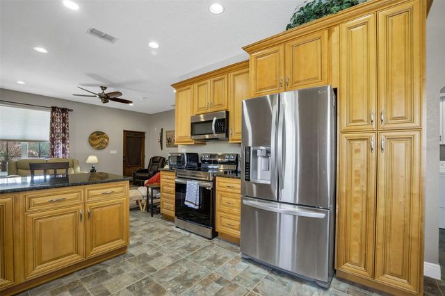 12647 SWEET HILL ROAD, Polk City, FL 33868