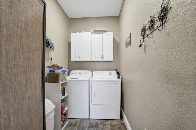 12647 SWEET HILL ROAD, Polk City, FL 33868