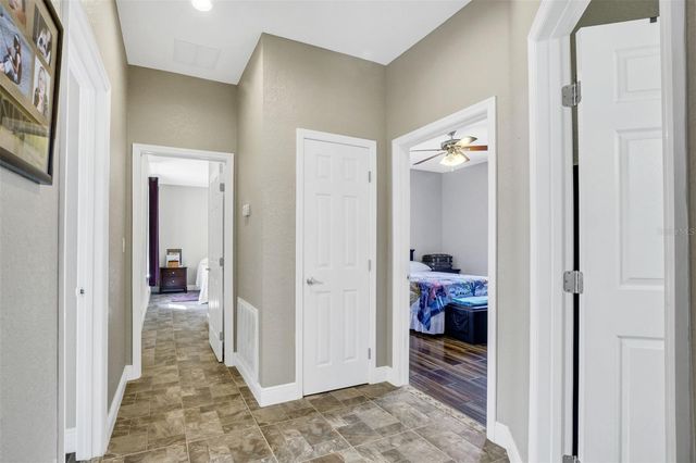 12647 SWEET HILL ROAD, Polk City, FL 33868