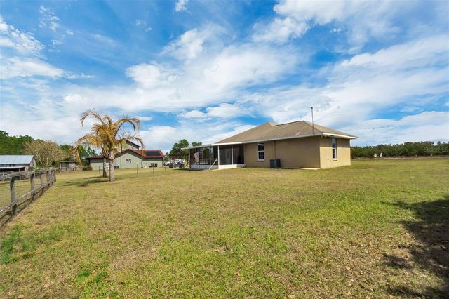 12647 SWEET HILL ROAD, Polk City, FL 33868