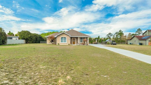 12647 SWEET HILL ROAD, Polk City, FL 33868