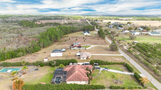 12647 SWEET HILL ROAD, Polk City, FL 33868