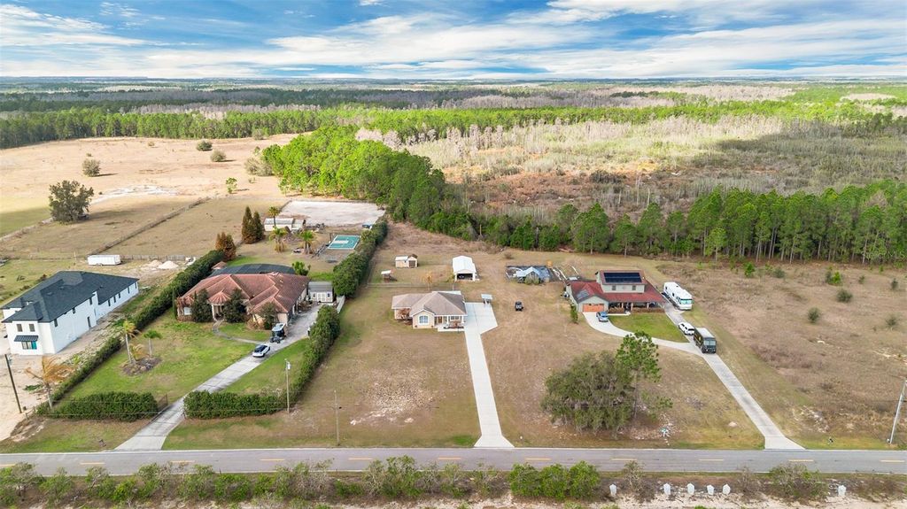 12647 SWEET HILL ROAD, Polk City, FL 33868