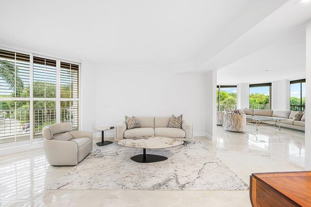 20320 Fairway Oaks Drive 331, Boca Raton, FL 33434