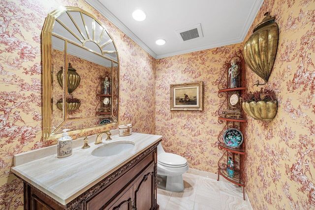 20320 Fairway Oaks Drive 331, Boca Raton, FL 33434