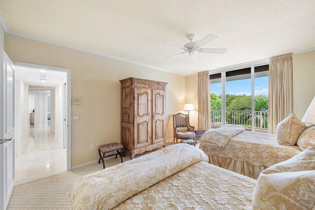 20320 Fairway Oaks Drive 331, Boca Raton, FL 33434