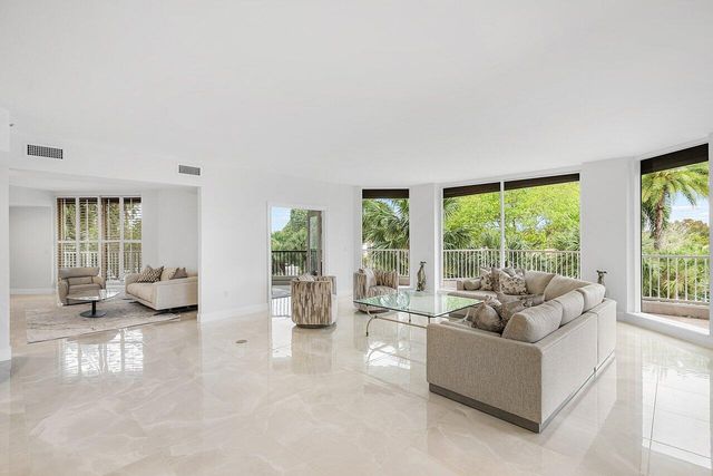 20320 Fairway Oaks Drive 331, Boca Raton, FL 33434