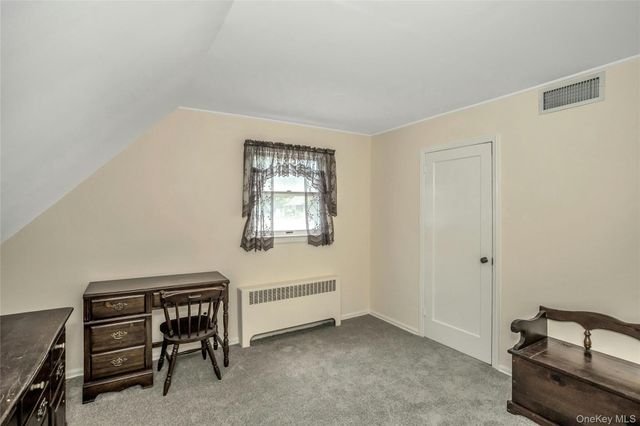 45 Ridge Road, Farmingdale, NY 11735