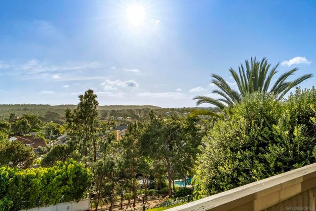 7663 CIRCULO SEQUIOA, Carlsbad, CA 92009