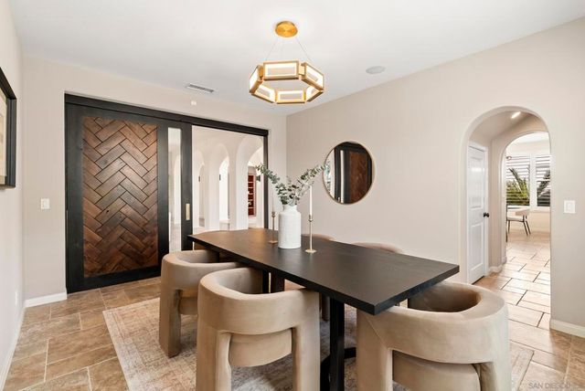 7663 CIRCULO SEQUIOA, Carlsbad, CA 92009