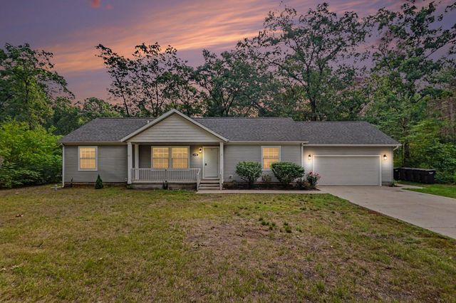 6780 Blue Lake Road, Dalton Twp, MI 49457