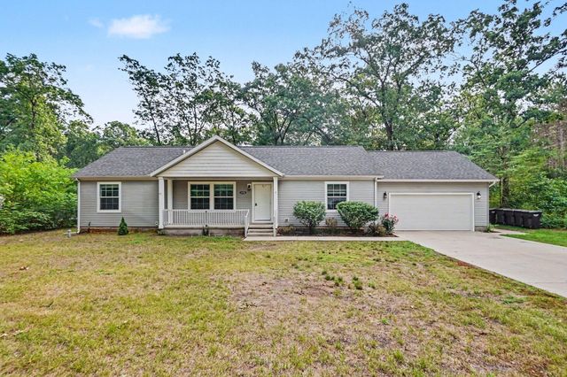 6780 Blue Lake Road, Dalton Twp, MI 49457