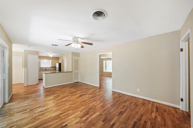 4406 Rosebay Drive, Houston, TX 77018