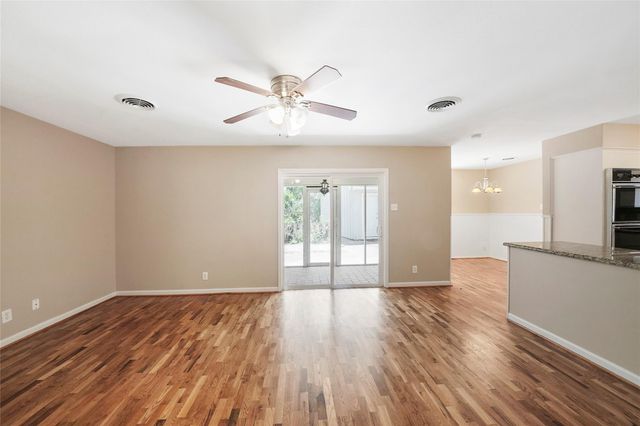 4406 Rosebay Drive, Houston, TX 77018