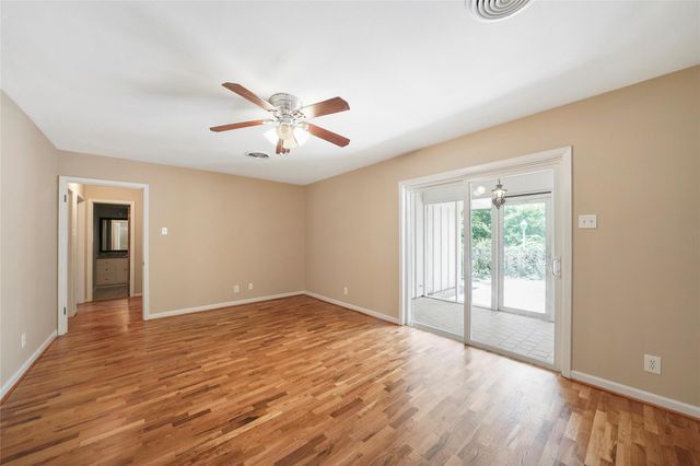 4406 Rosebay Drive, Houston, TX 77018